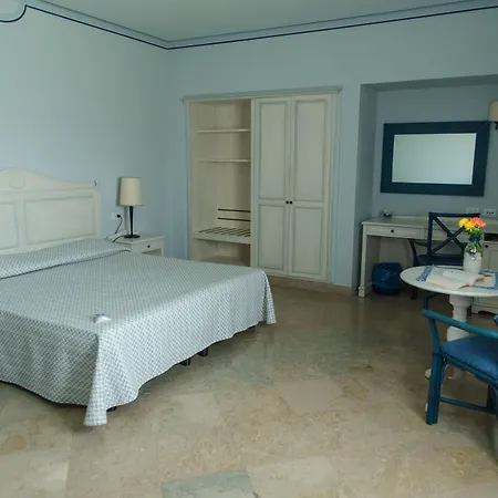 Отель Relais Antiche Saline