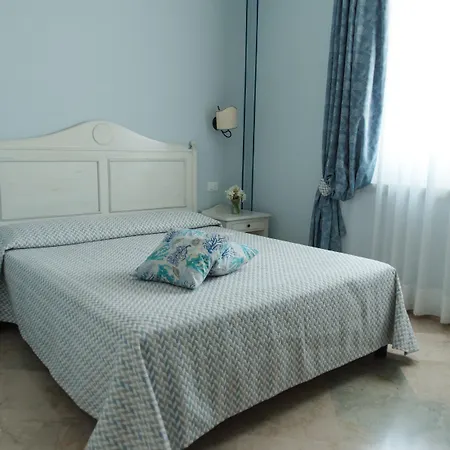Relais Antiche Saline Отель Торре-Нубия