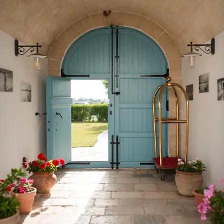 Relais Antiche Saline Отель