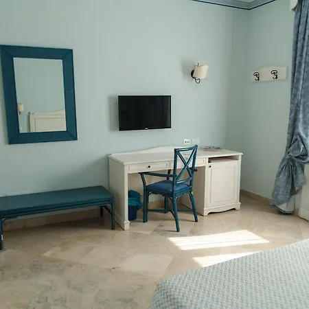 Отель Relais Antiche Saline 4*