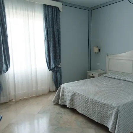 Relais Antiche Saline Отель Торре-Нубия