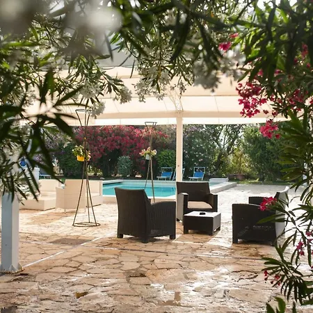 Отель Relais Antiche Saline