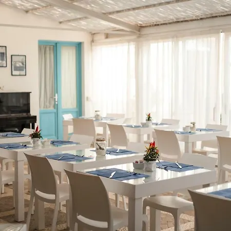 Отель Relais Antiche Saline Торре-Нубия