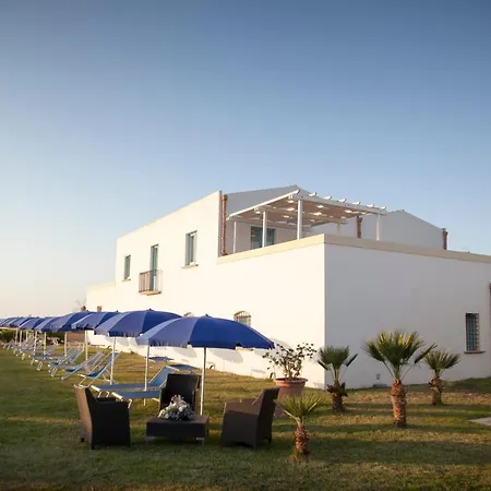 Отель Relais Antiche Saline